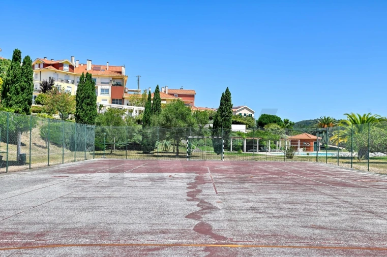 Apartamento T3 para Venda em Queluz e Belas Foto 46