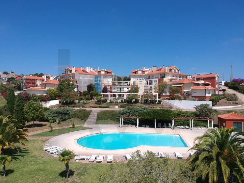 Apartamento T3 para Venda em Queluz e Belas Foto 1