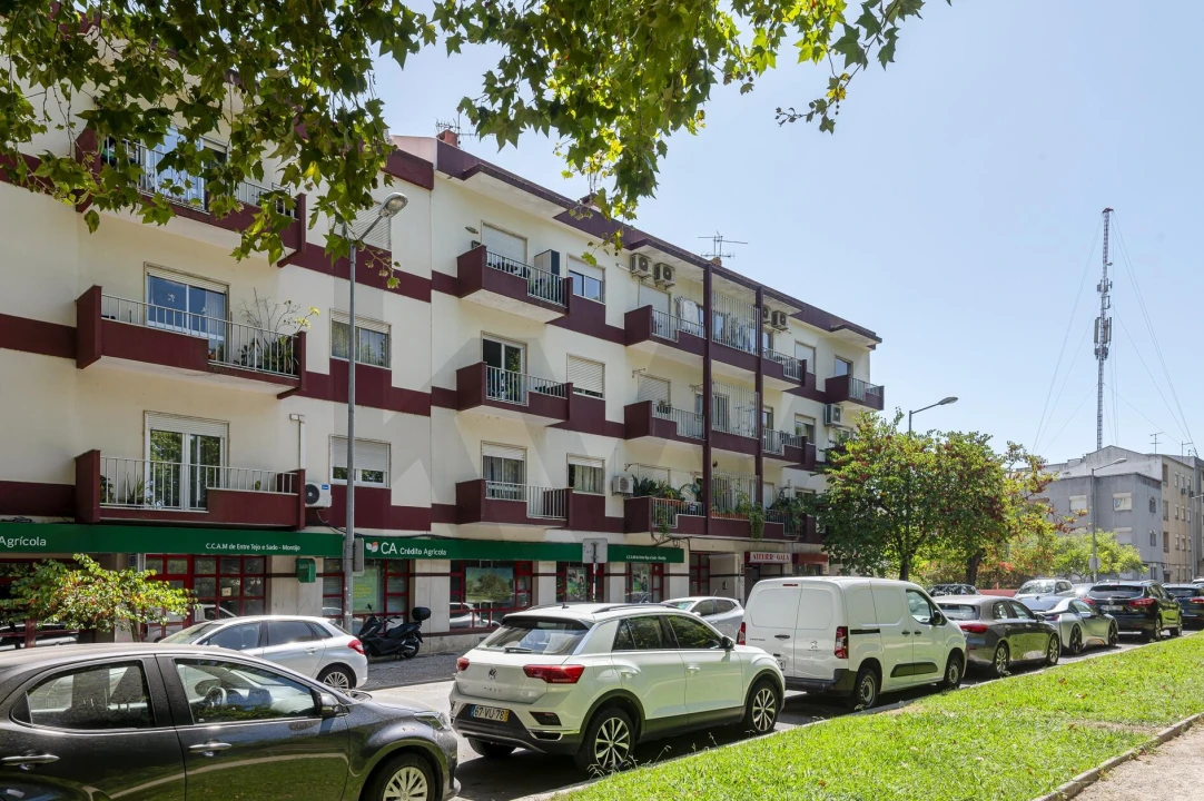 Apartamento T4 para Venda em Montijo e Afonsoeiro Foto 44