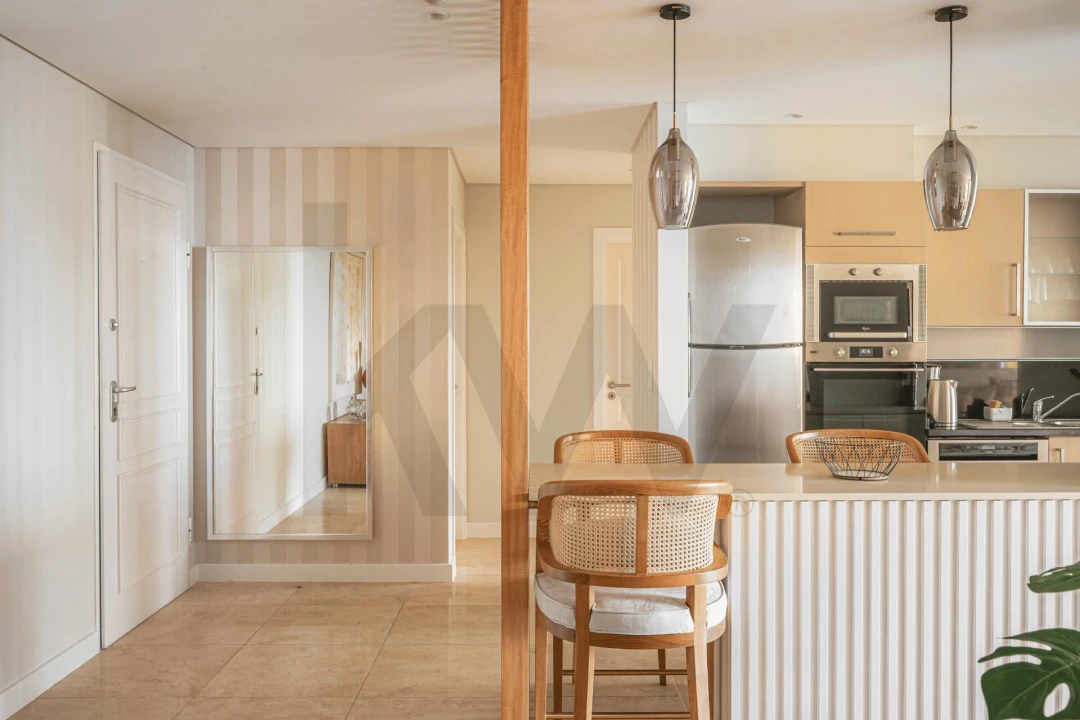 Apartamento T1 para Venda em Arco da Calheta Foto 16