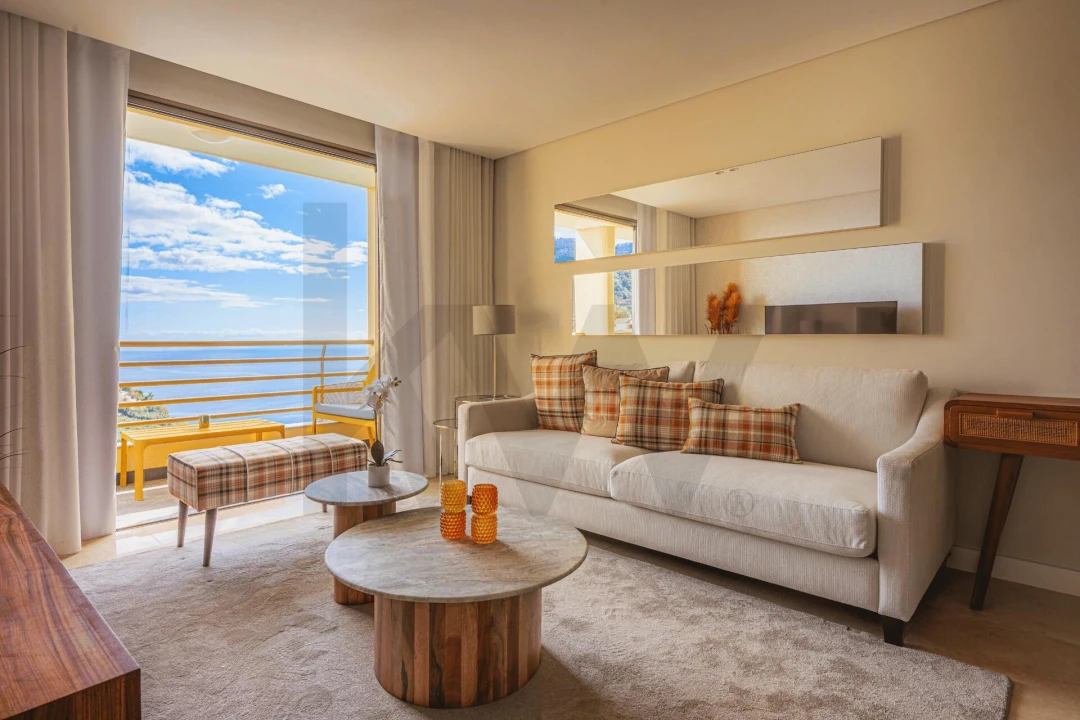 Apartamento T1 para Venda em Arco da Calheta Foto 8