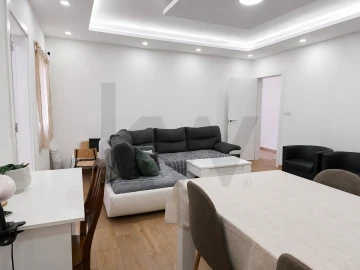 Moradia T3 para Venda em Barbacena e Vila Fernando