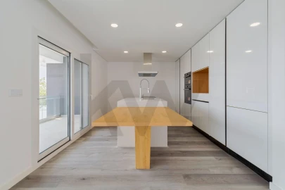 Moradia T4 para Venda em Corroios