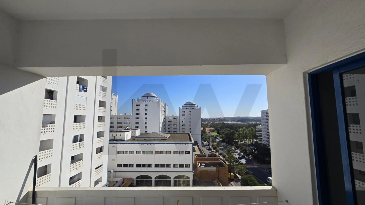 Apartamento T1 para Venda em Portimão Foto 17