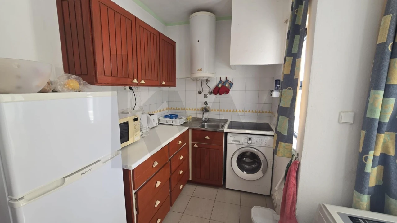 Apartamento T1 para Venda em Portimão Foto 4