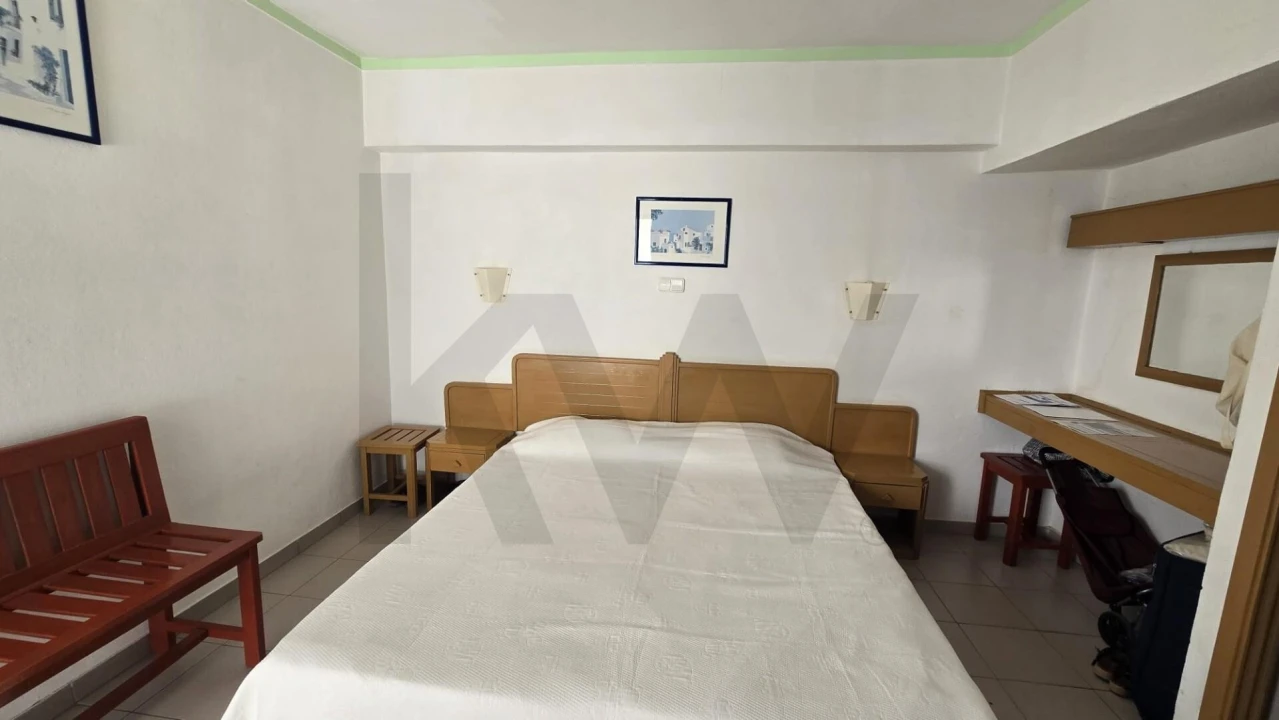 Apartamento T1 para Venda em Portimão Foto 9
