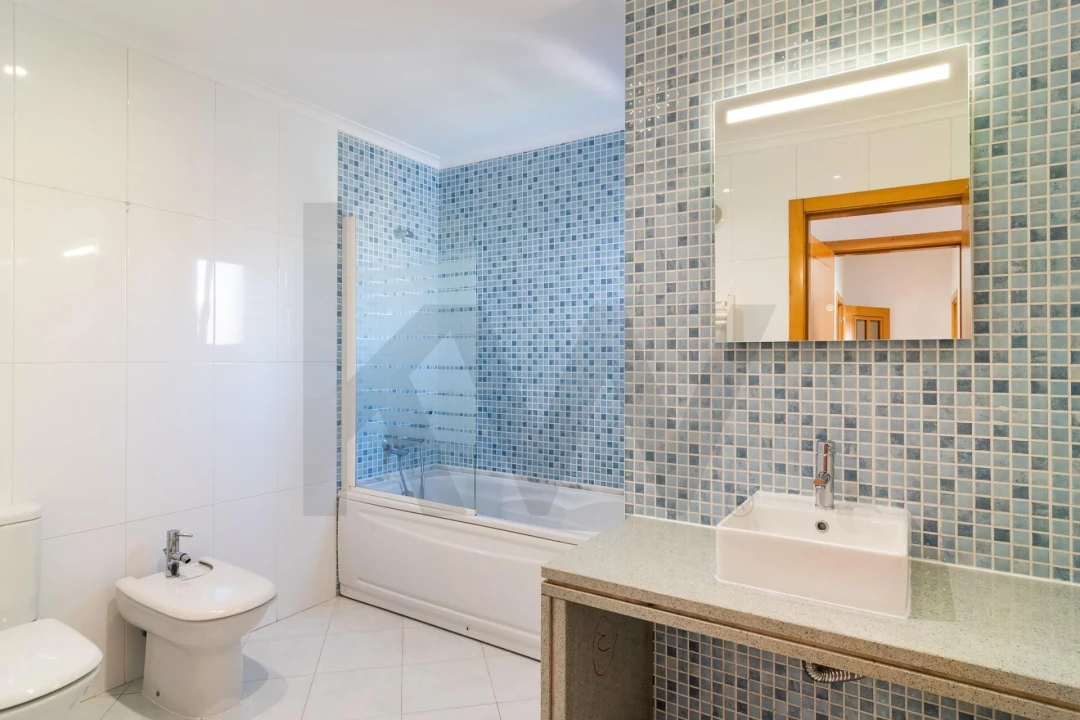 Apartamento T3 para Arrendamento em Odivelas Foto 16