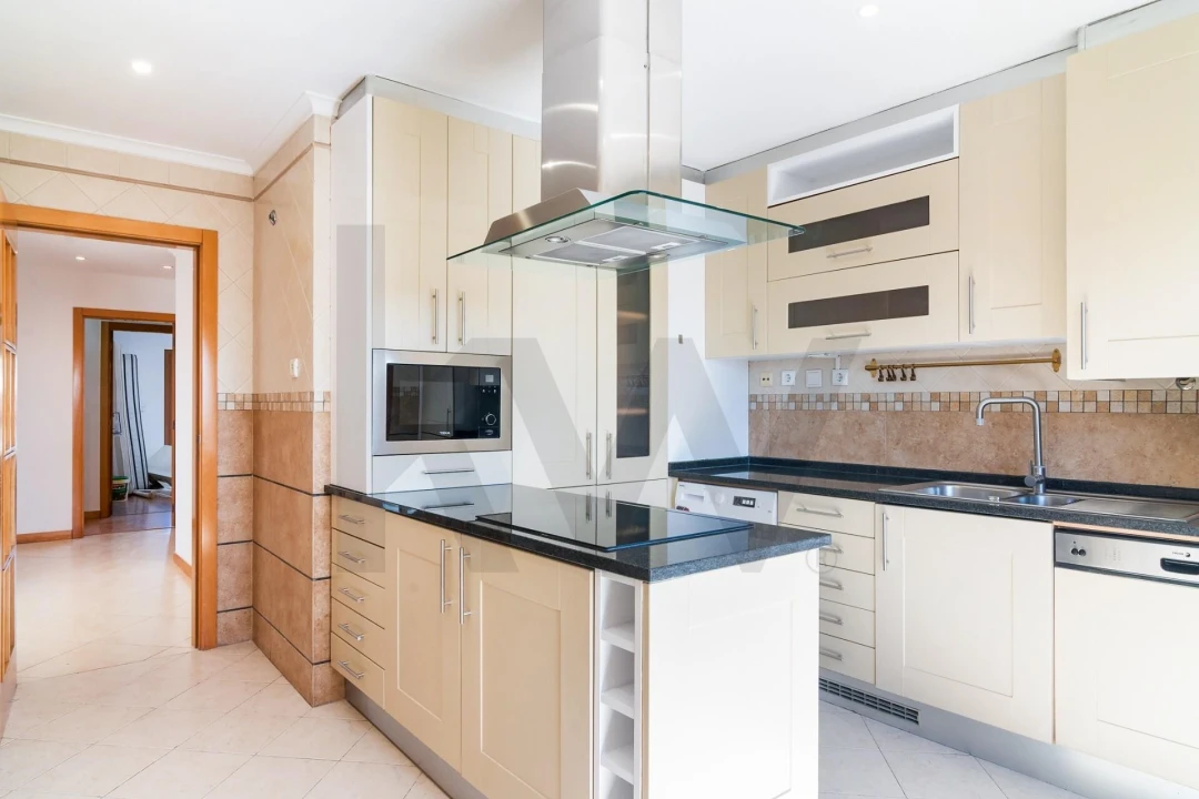 Apartamento T3 para Arrendamento em Odivelas Foto 11
