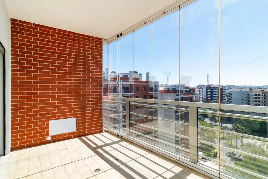 Apartamento T3 para Arrendamento em Odivelas Foto 4