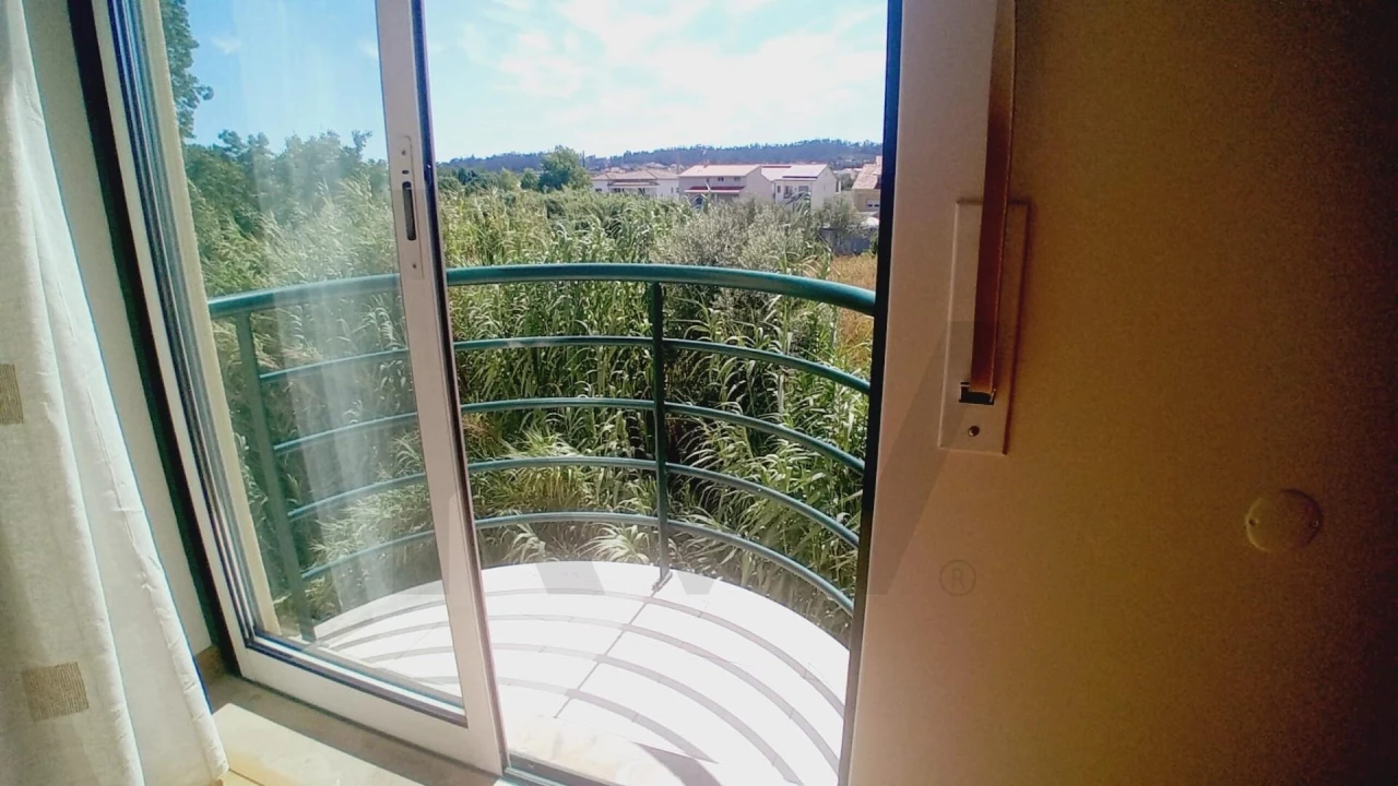 Apartamento T3 para Venda em Soure Foto 16