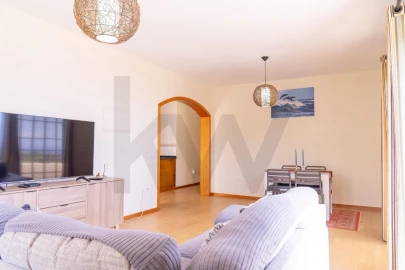 Moradia T2 para Venda em Santa Cruz