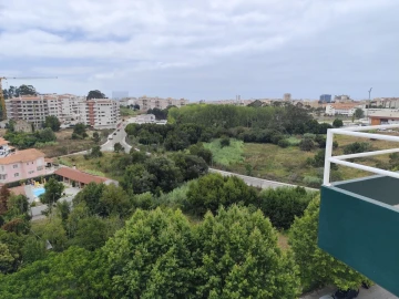 Apartamento T2 para Venda em Tavarede