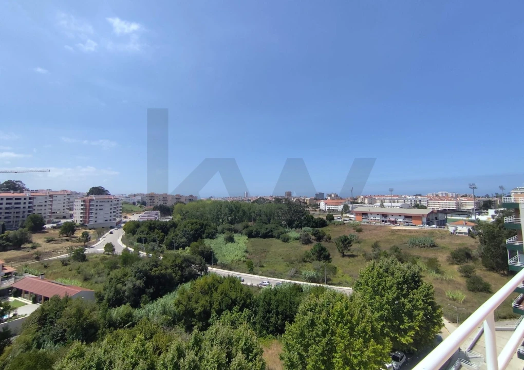 Apartamento T2 para Venda em Tavarede Foto 7