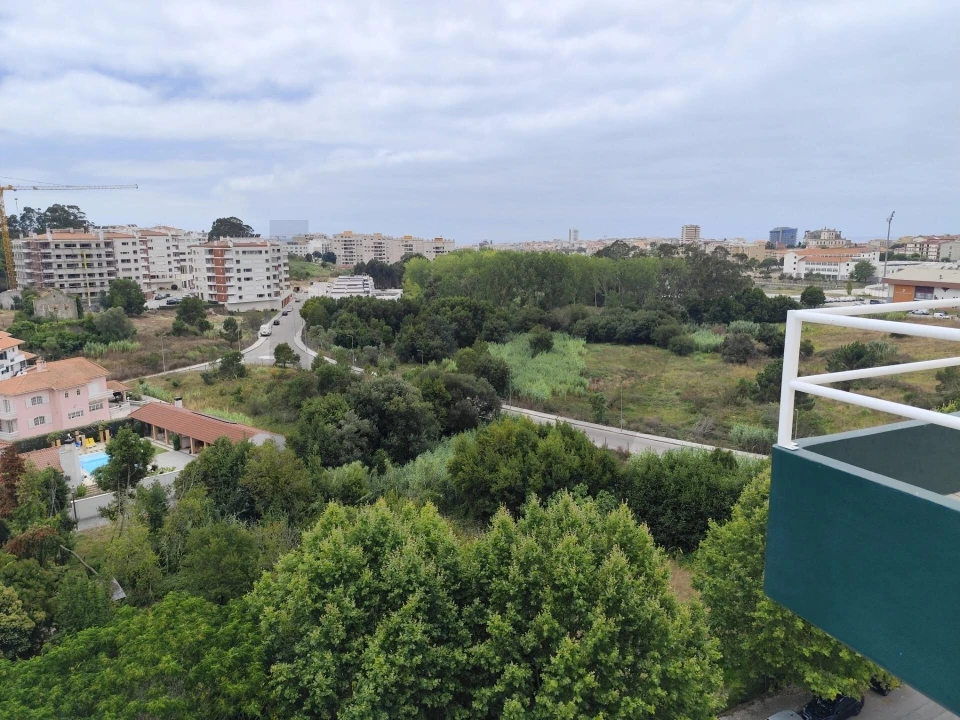 Apartamento T2 para Venda em Tavarede Foto 26