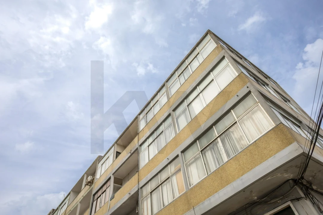 Apartamento T2 para Venda em Caparica e Trafaria Foto 4