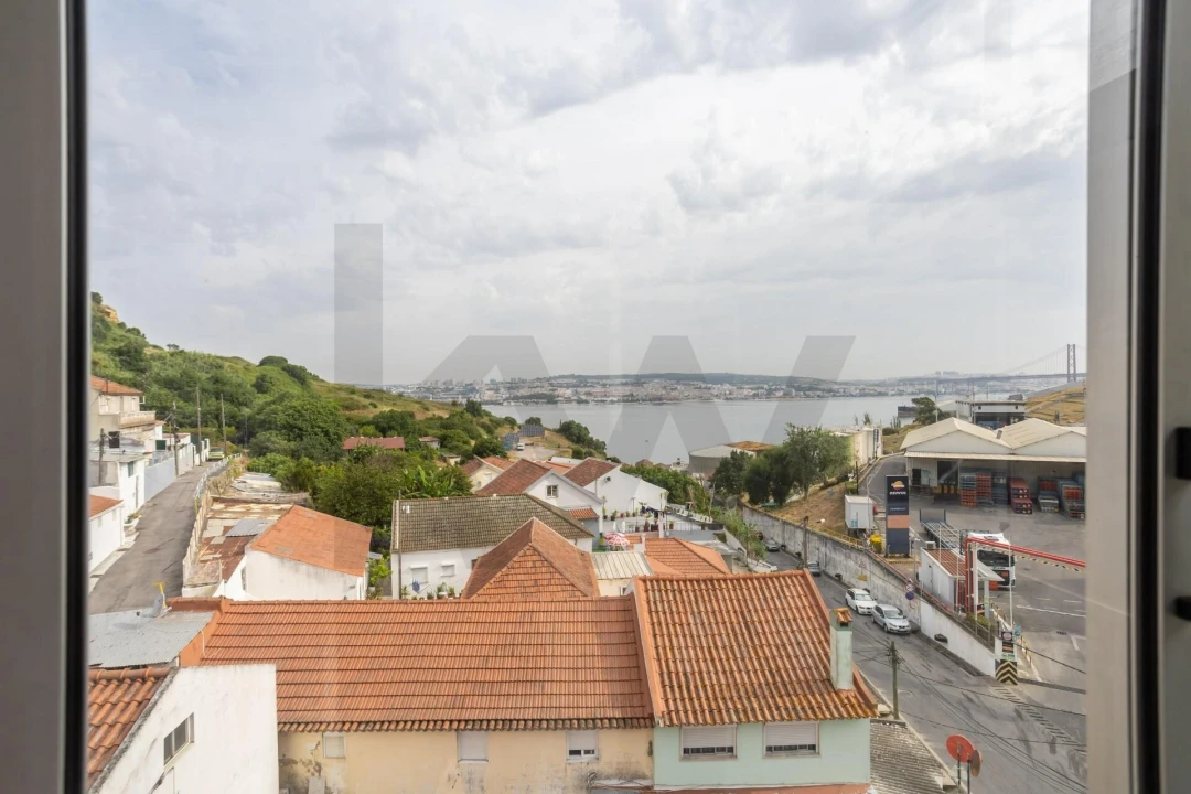 Apartamento T2 para Venda em Caparica e Trafaria Foto 8