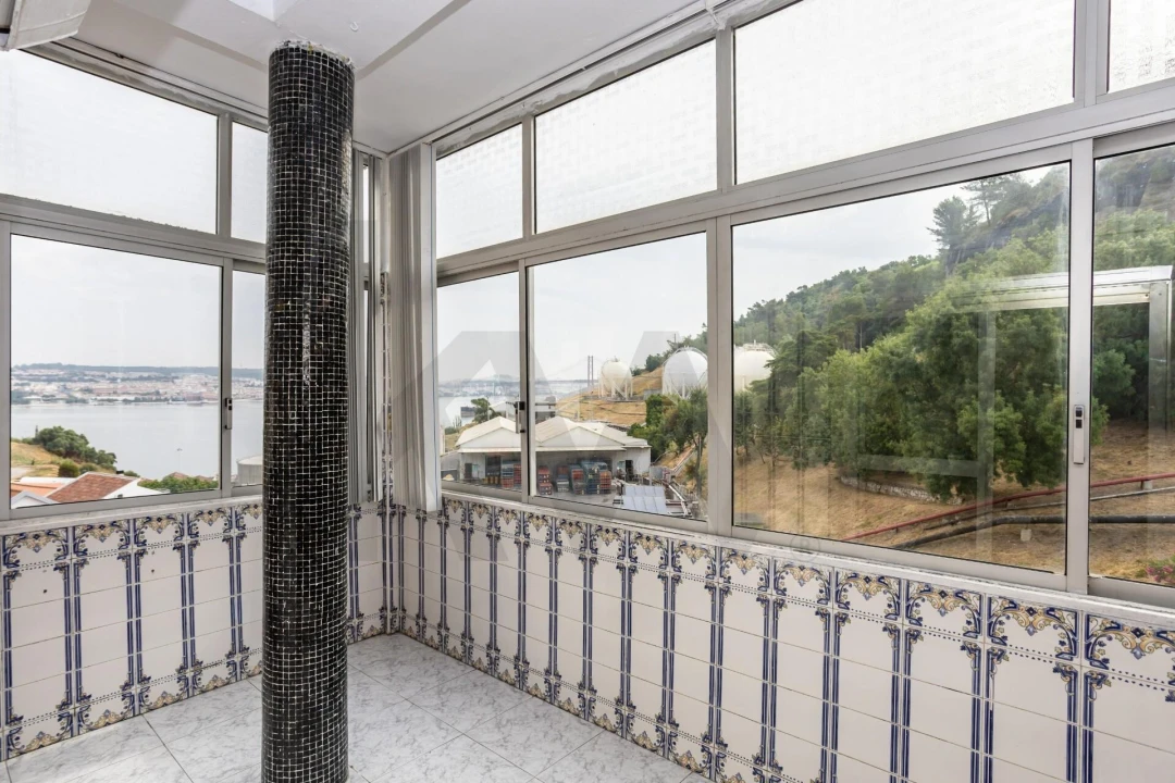 Apartamento T2 para Venda em Caparica e Trafaria Foto 7