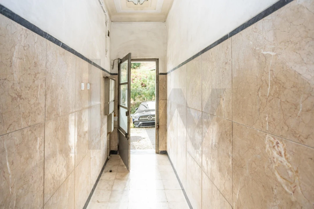 Apartamento T2 para Venda em Caparica e Trafaria Foto 5