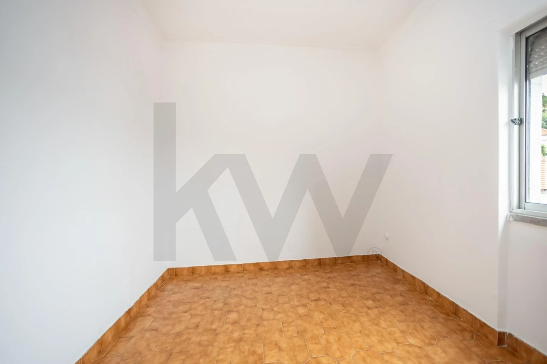 Apartamento T2 para Venda em Caparica e Trafaria Foto 24