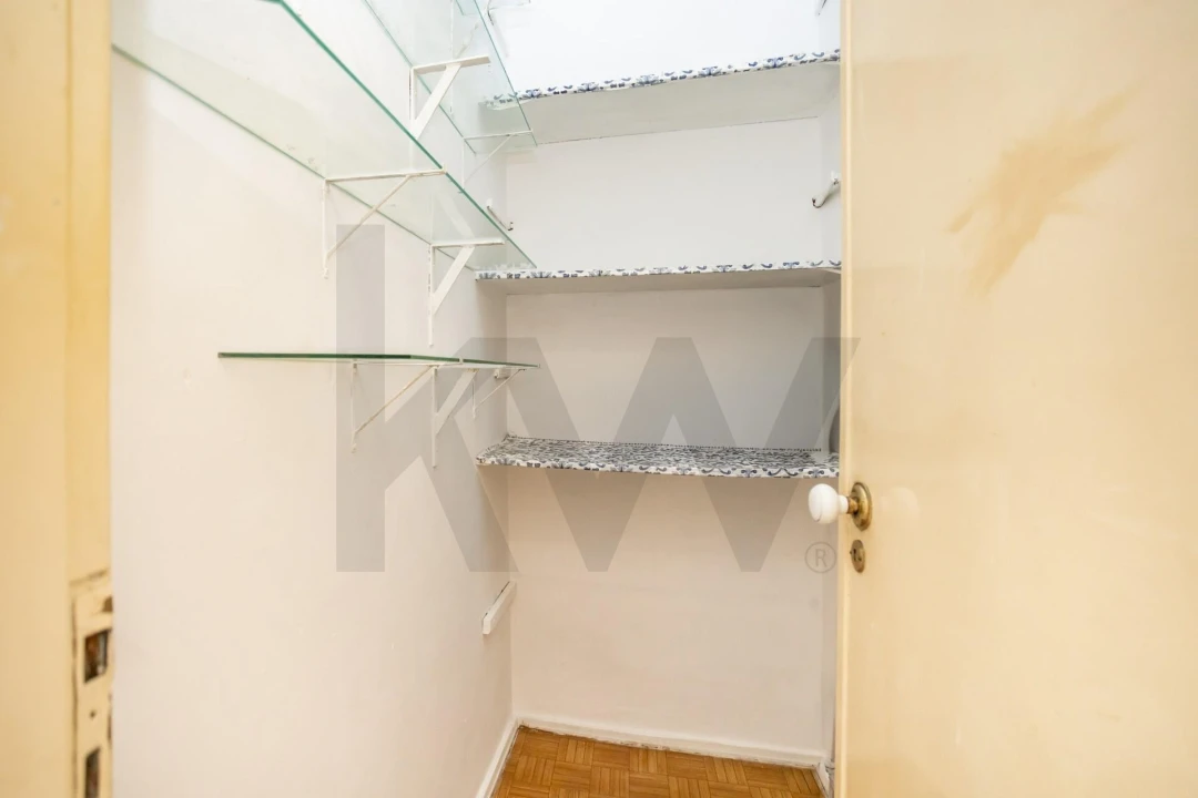 Apartamento T2 para Venda em Caparica e Trafaria Foto 22