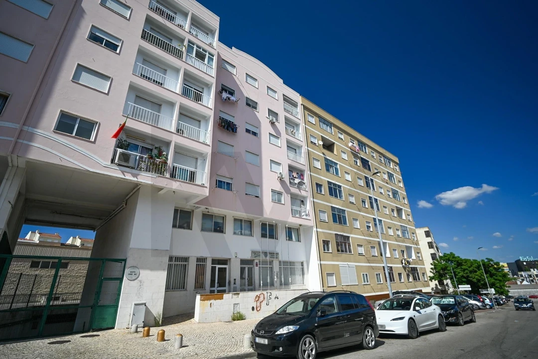 Apartamento T3 para Venda em Amora Foto 21