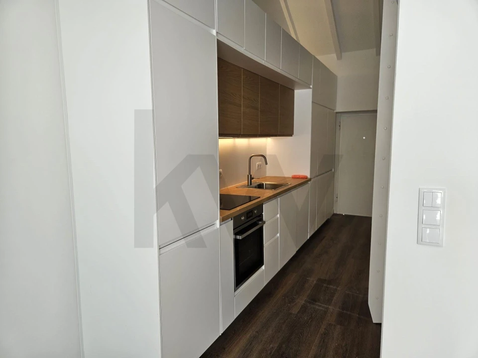 Moradia T1 para Venda em Porto Salvo Foto 5