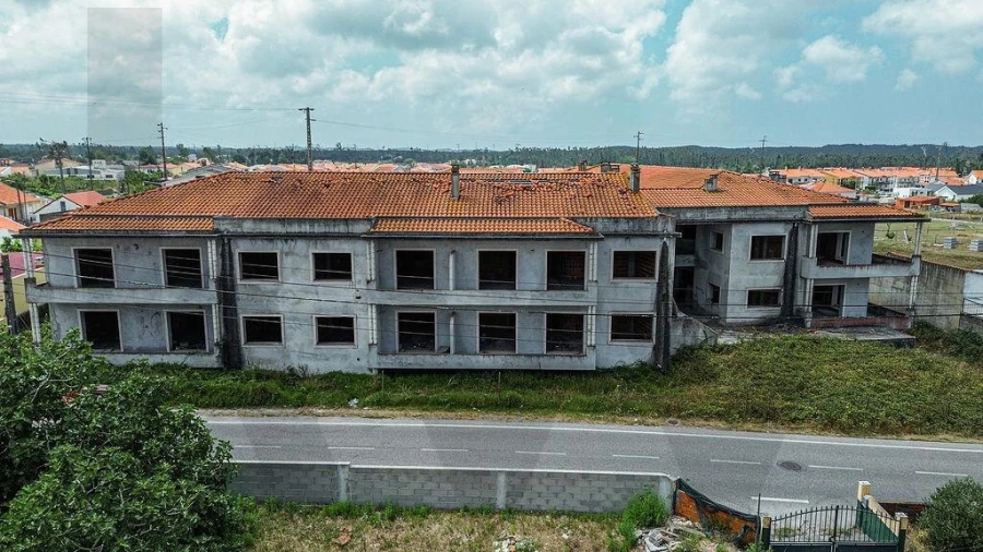 Prédio para Venda em Marinha Grande Foto 8
