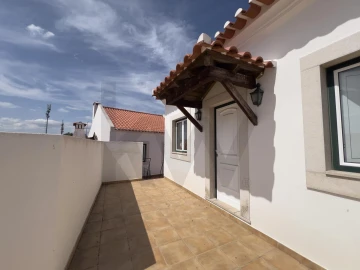 Moradia T8 para Venda em Golegã