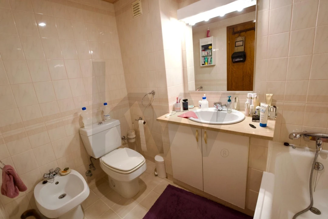 Apartamento T1 para Venda em Alvor Foto 17