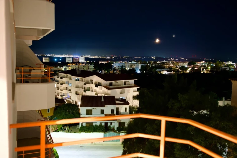 Apartamento T1 para Venda em Alvor Foto 30