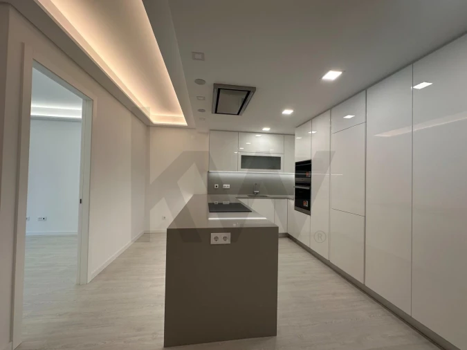 Apartamento T1 para Arrendamento em Ericeira Foto 2