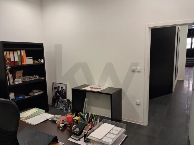 Loja para Venda em São Domingos de Benfica Foto 12