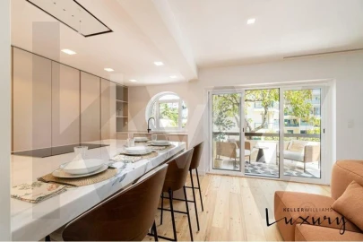 Apartamento T3 para Arrendamento em Cascais e Estoril