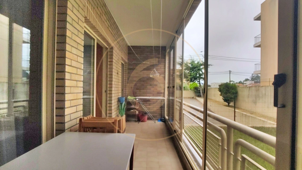 Apartamento T2 para Venda em Canidelo Foto 6