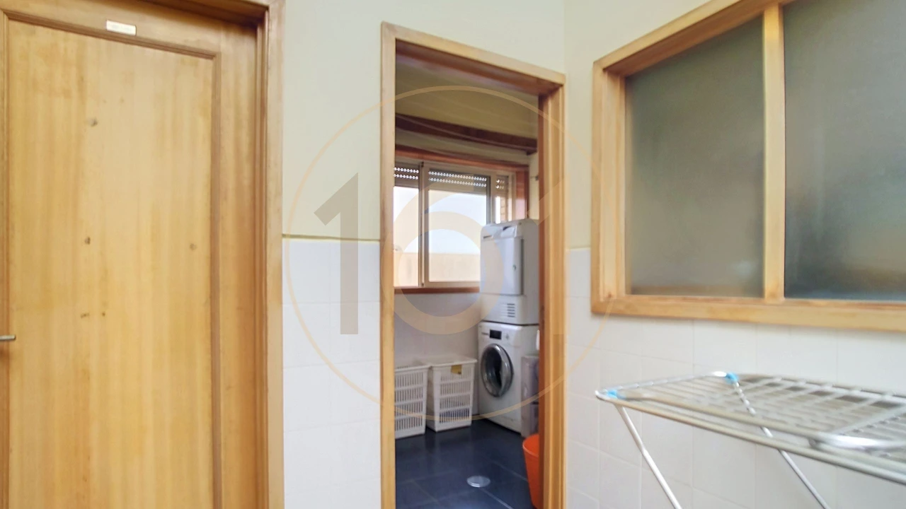 Apartamento T2 para Venda em Canidelo Foto 24