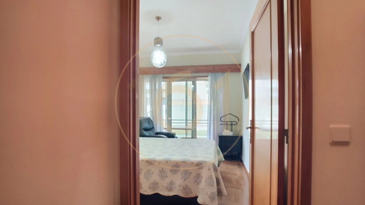 Apartamento T2 para Venda em Canidelo Foto 17