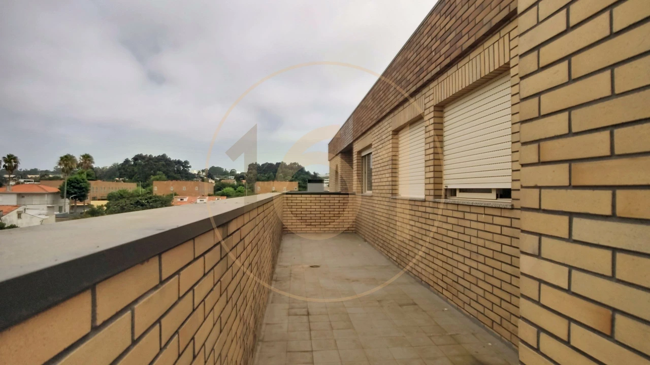 Apartamento T2 para Venda em Canidelo Foto 26