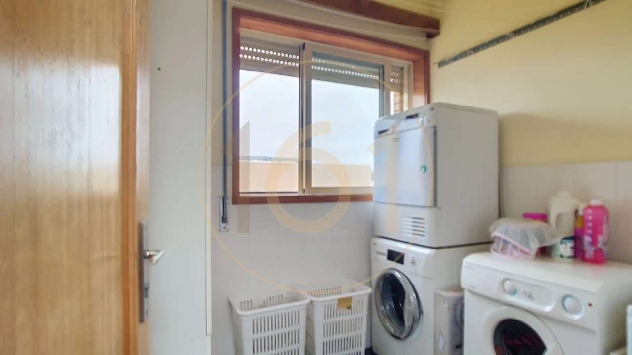 Apartamento T2 para Venda em Canidelo Foto 25