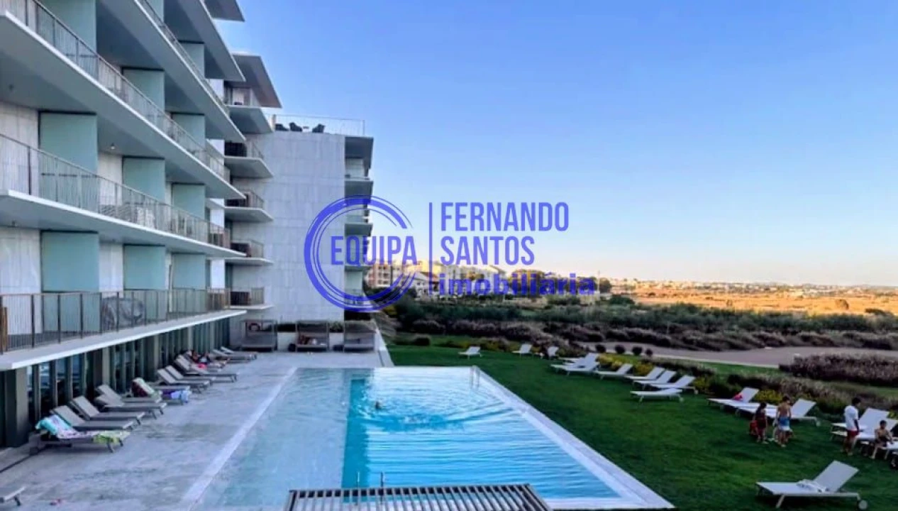 Apartamento T2 para Venda em Armação de Pera Foto 7