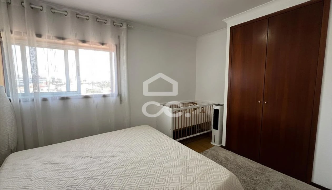 Apartamento T2 para Venda em Paredes Foto 11