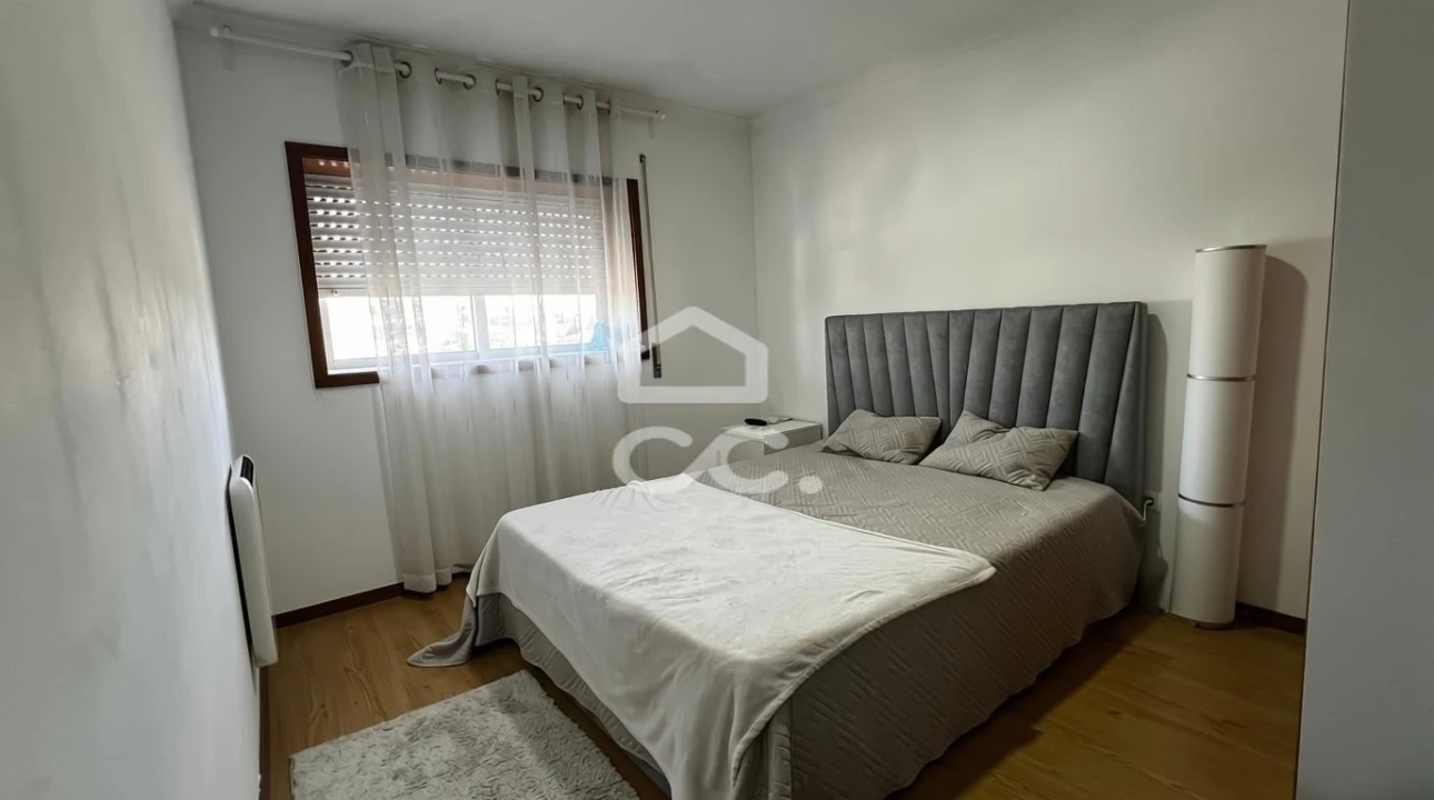 Apartamento T2 para Venda em Paredes Foto 13