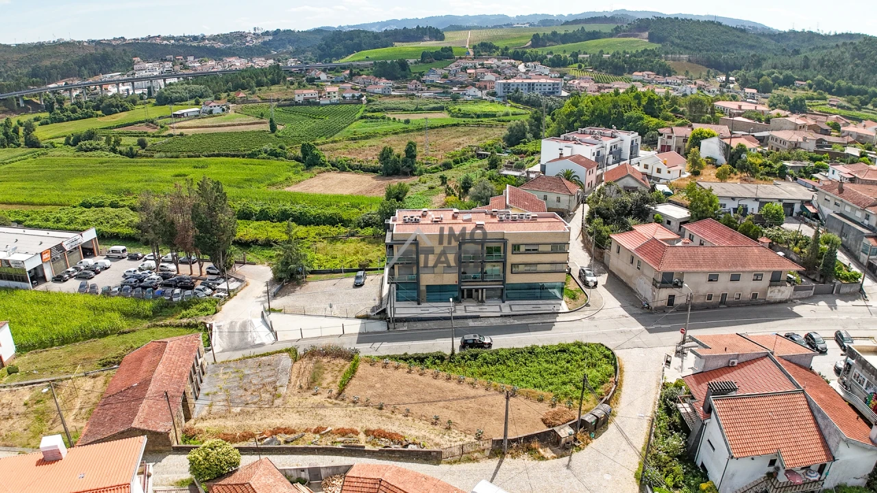 Apartamento T3 para Venda em Valongo Foto 24