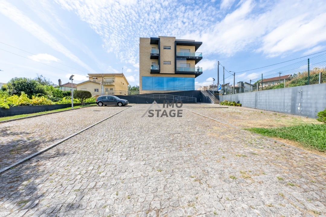 Apartamento T3 para Venda em Valongo Foto 26