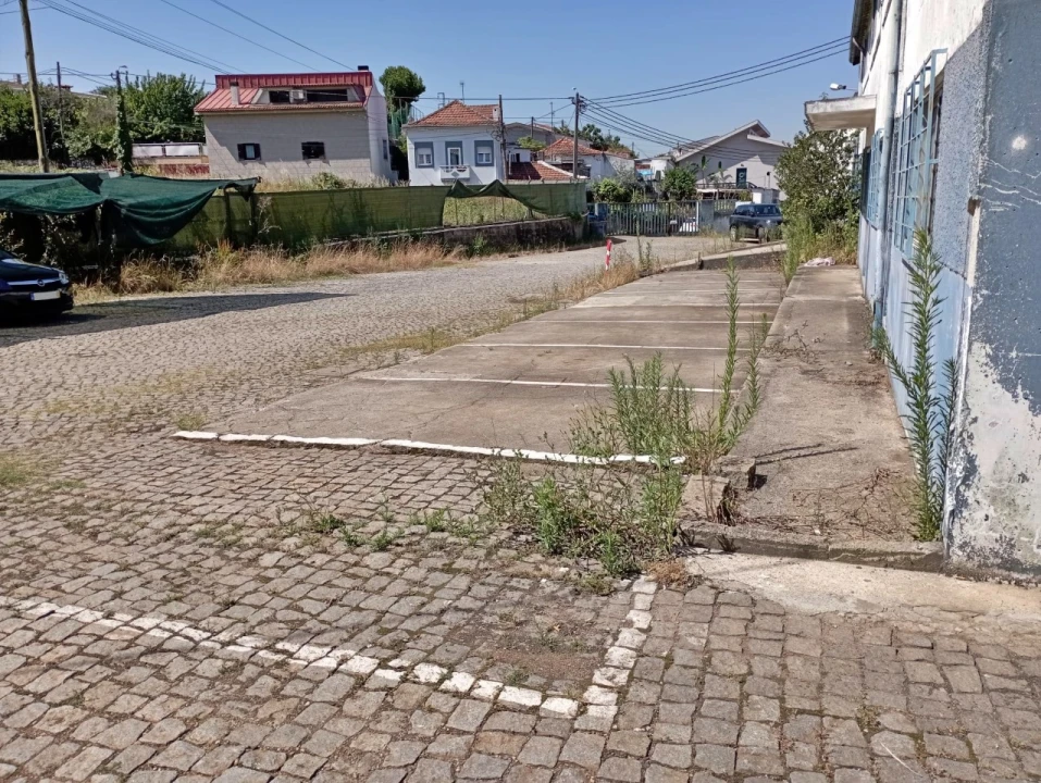 Armazém para Venda em Baguim do Monte (Rio Tinto) Foto 23