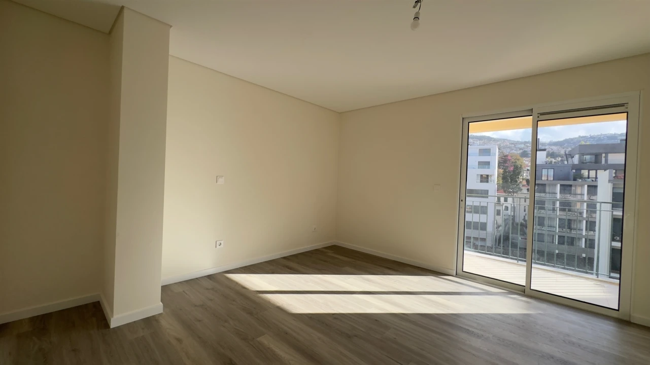Apartamento T3 para Venda em Funchal (Se) Foto 27