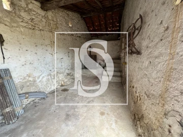 Moradia T2 para Venda em Gesteira e Brunhós