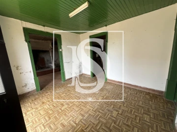 Moradia T2 para Venda em Gesteira e Brunhós