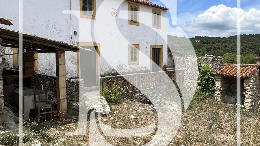 Moradia T2 para Venda em Gesteira e Brunhós