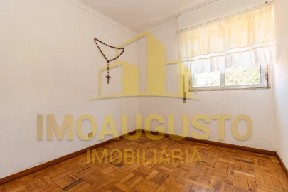 Moradia T4 para Venda em Ruvina, Ruivós e Vale das Éguas