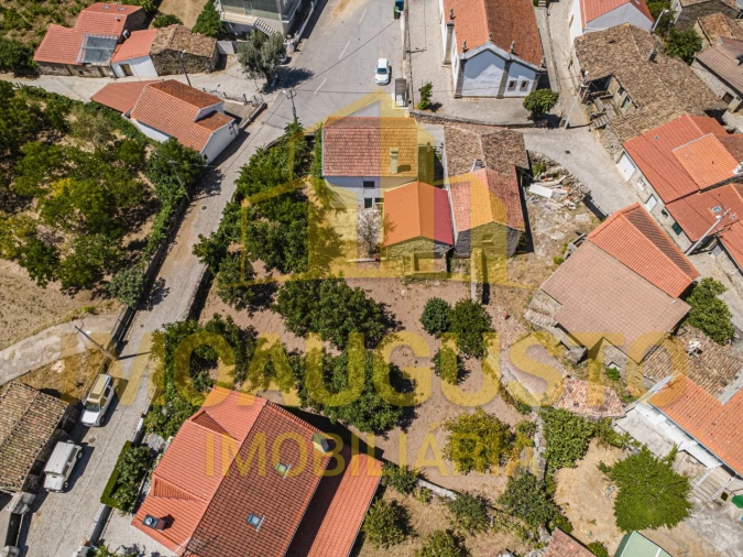 Moradia T4 para Venda em Ruvina, Ruivós e Vale das Éguas Foto 5